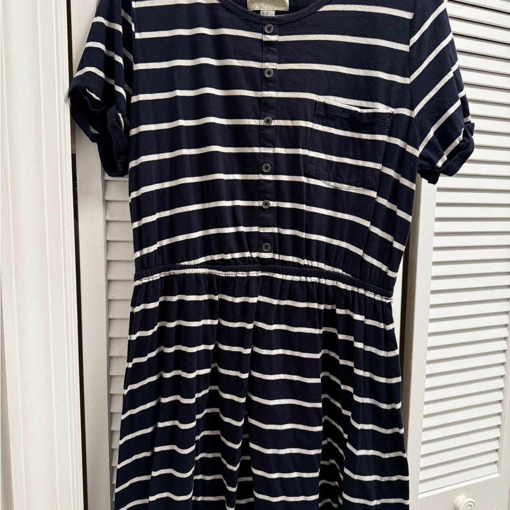 Forever 21 Navy and Cream Striped Top